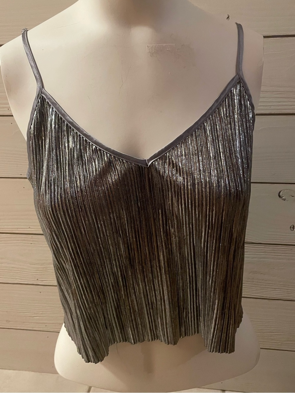 Victoria's Secret Metallic Ribbed Silver Cami, NWT!